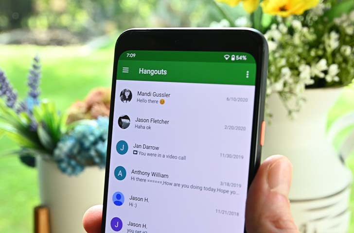 Google Hangout- Best whatsapp alternative