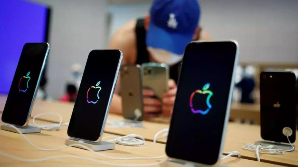 India’s iPhone Exports Cross The $2.5 Billion Mark4